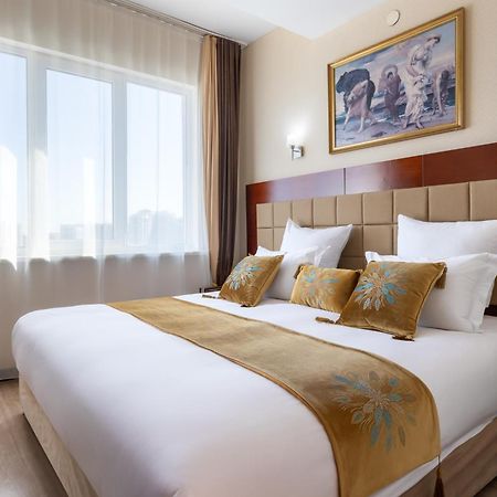Regardal Hotel Almaty Eksteriør billede