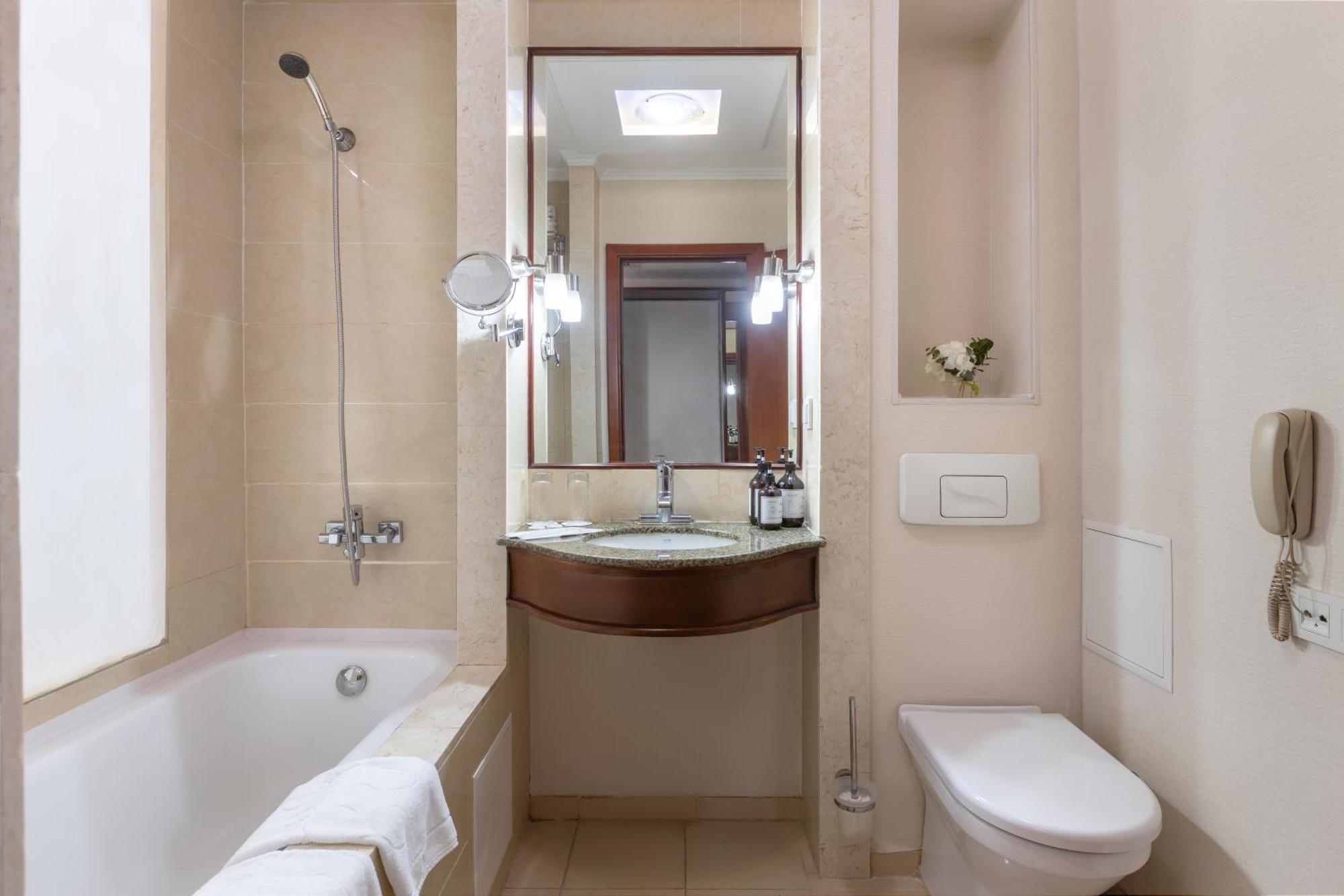 Regardal Hotel Almaty Eksteriør billede