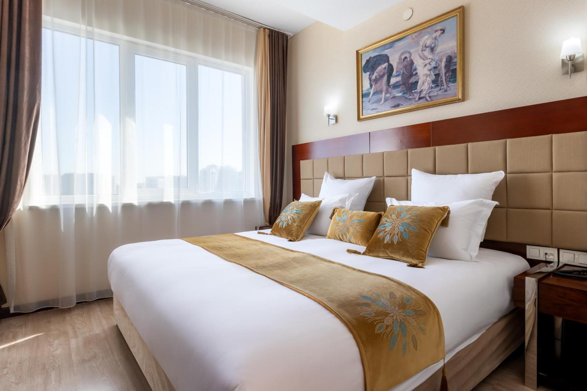 Regardal Hotel Almaty Eksteriør billede