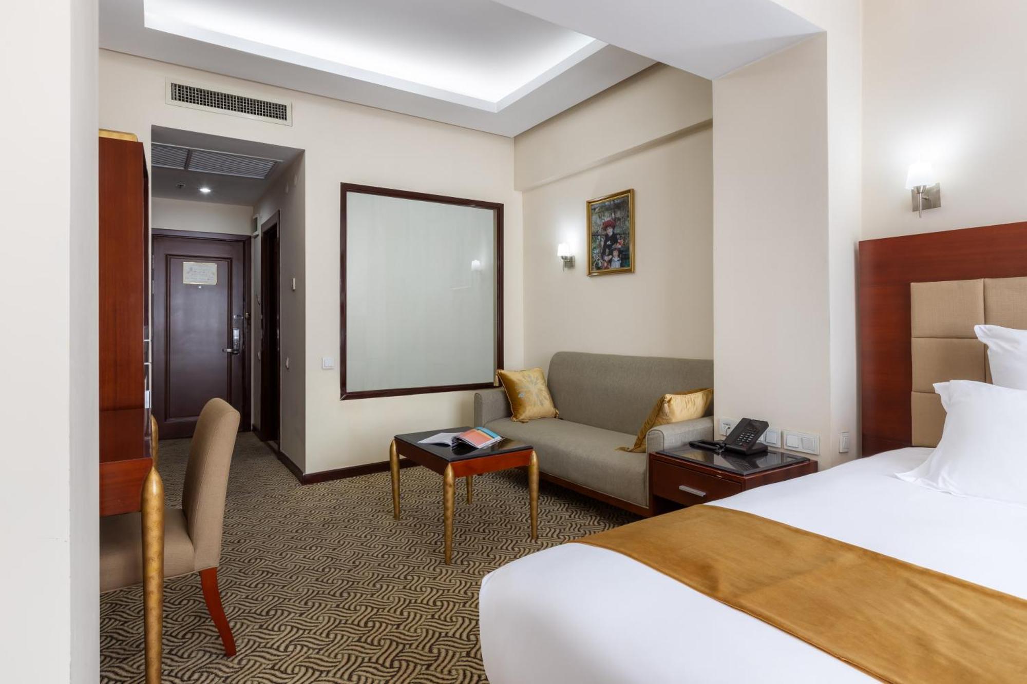 Regardal Hotel Almaty Eksteriør billede