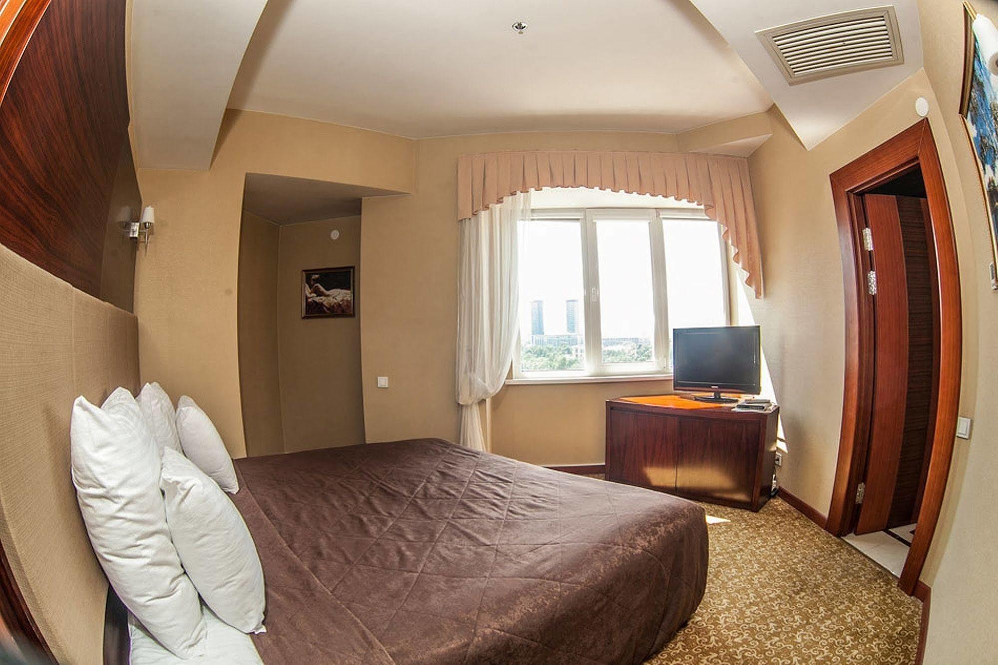 Regardal Hotel Almaty Eksteriør billede